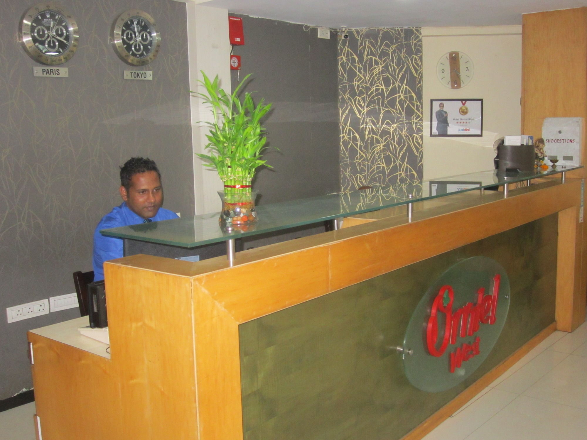 Hotel Orritel West Mumbai Exterior photo