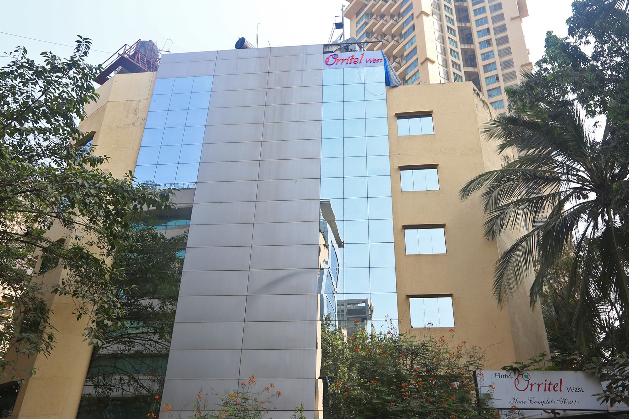 Hotel Orritel West Mumbai Exterior photo